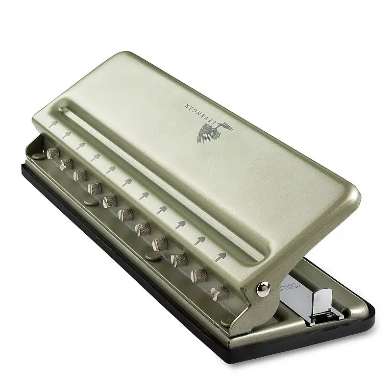 Circa Universal Discbound Notebook Desk Punch