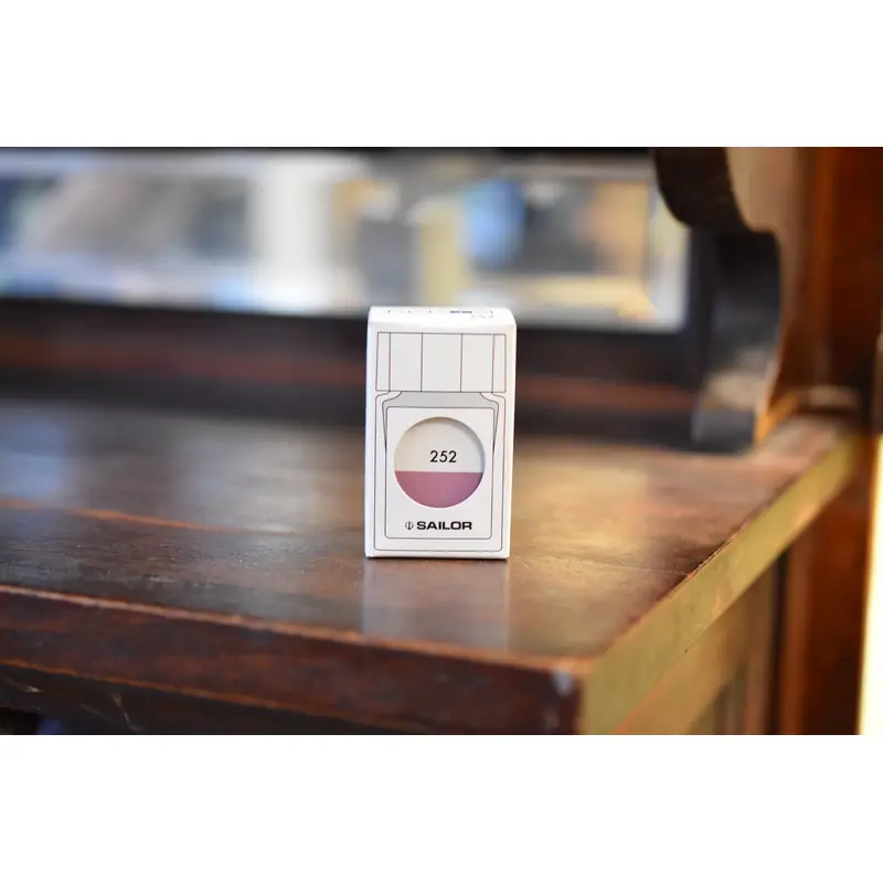 Sailor Ink Studio No. 252