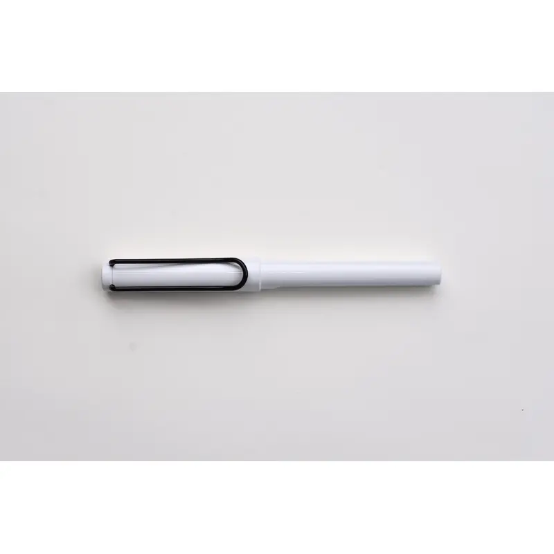LAMY Safari Fountain Pen - White/Black - Special Edition